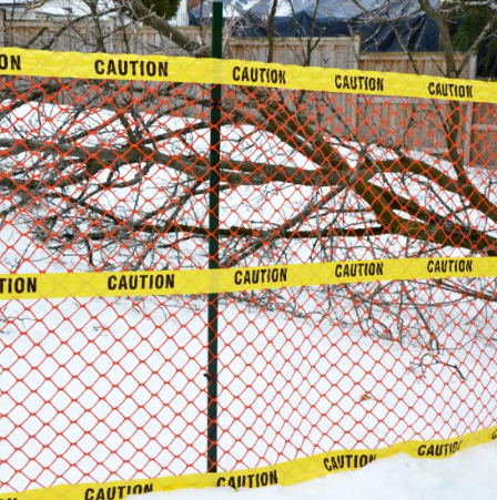 Barricade Fence w/ Caution Tape 4' x 50'